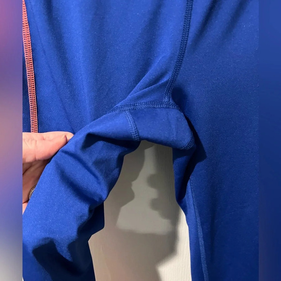 BCB size small blue and coral leggings. - Picture 4 of 8